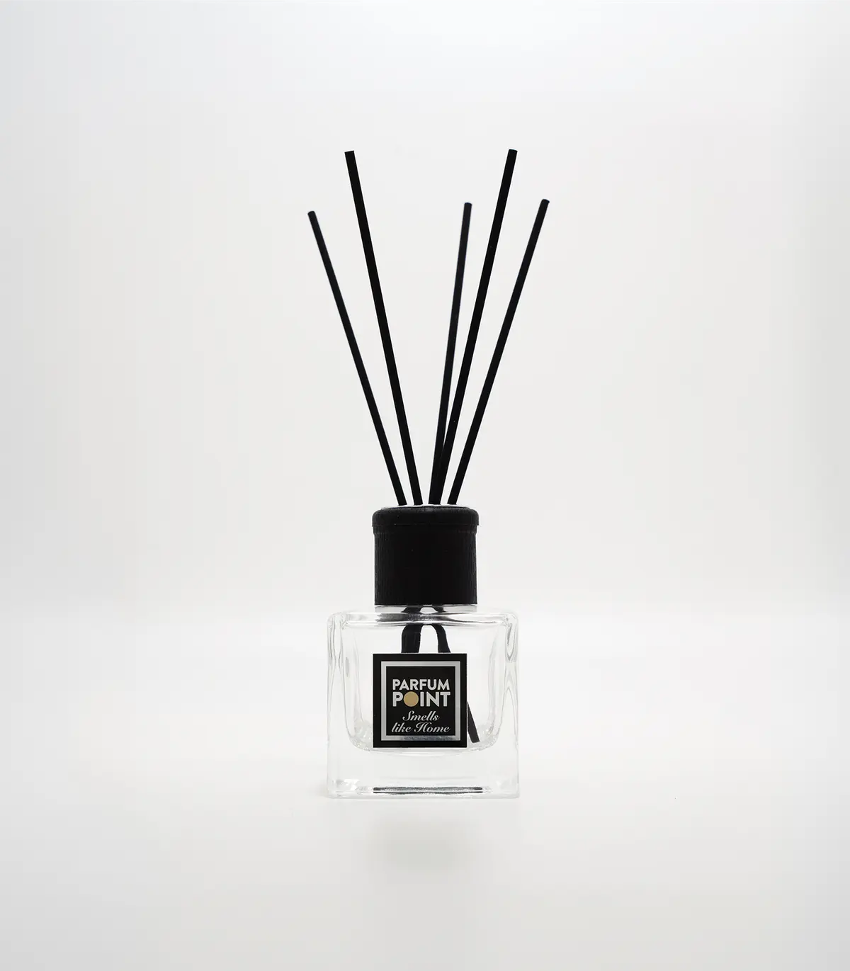 Home parfum van ParfumPoint met zwarte geurstokjes